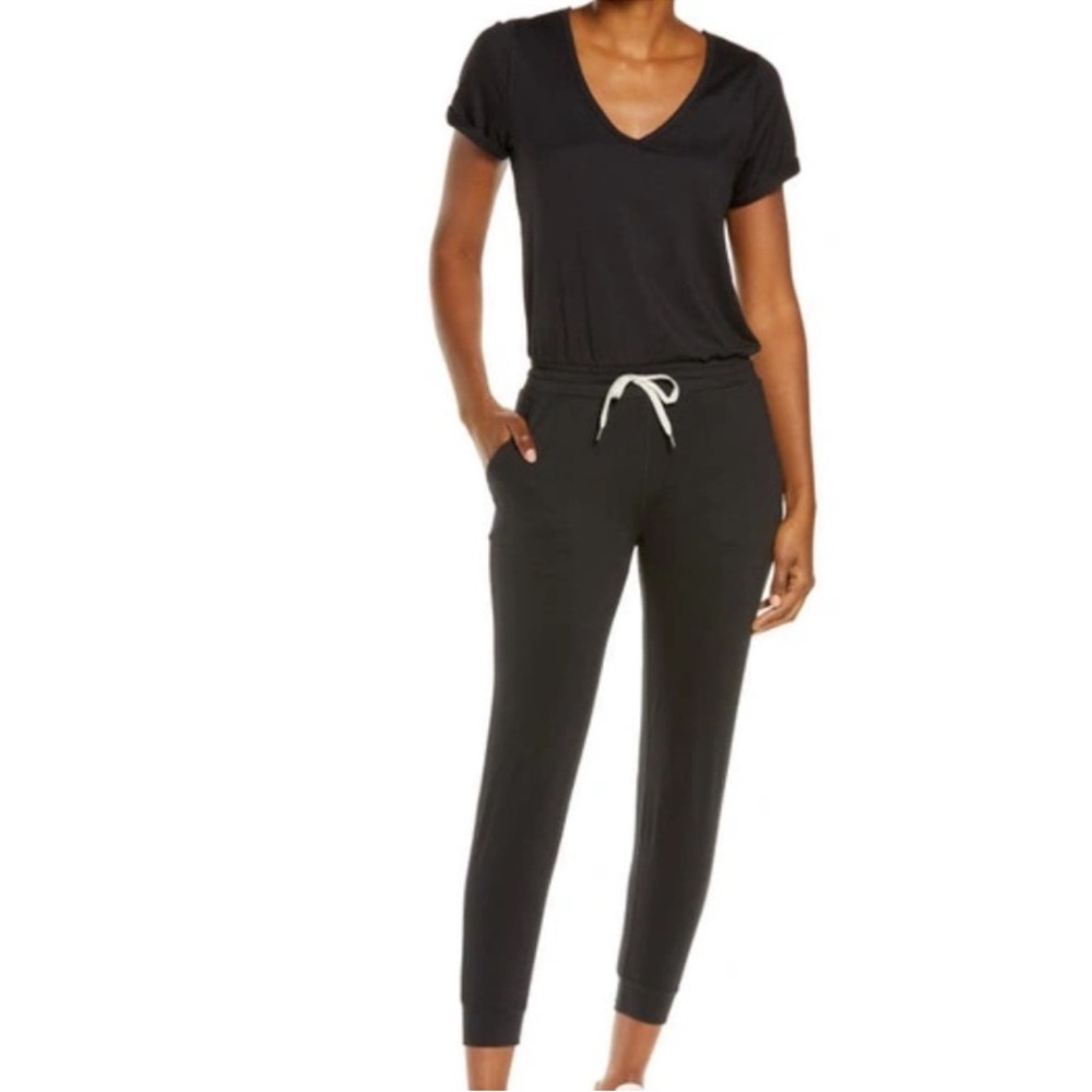 Vuori All Day Lux Jumpsuit in Black Size Small